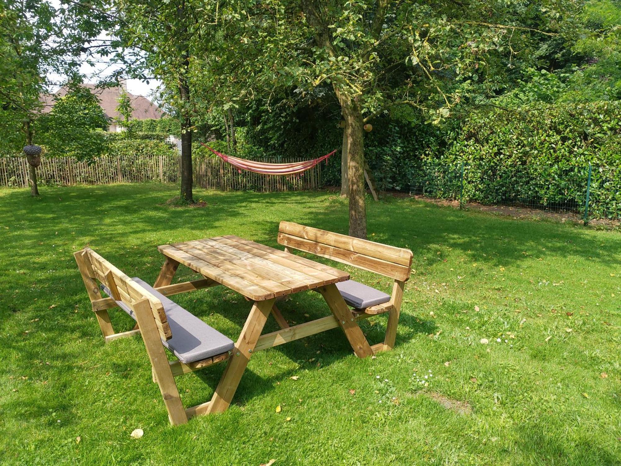 The Two Oaks - Private Garden For Guests Βίλα Hertsberge Εξωτερικό φωτογραφία