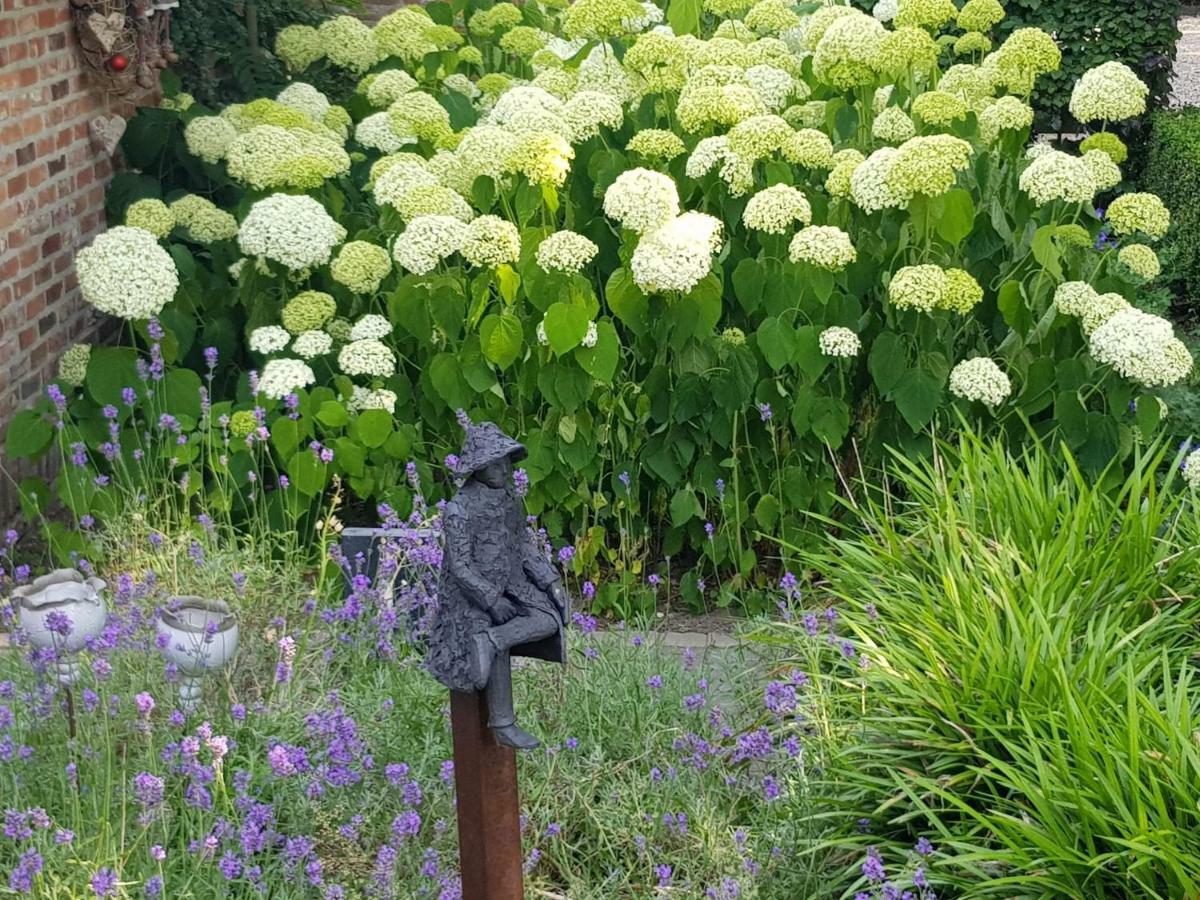 The Two Oaks - Private Garden For Guests Βίλα Hertsberge Εξωτερικό φωτογραφία